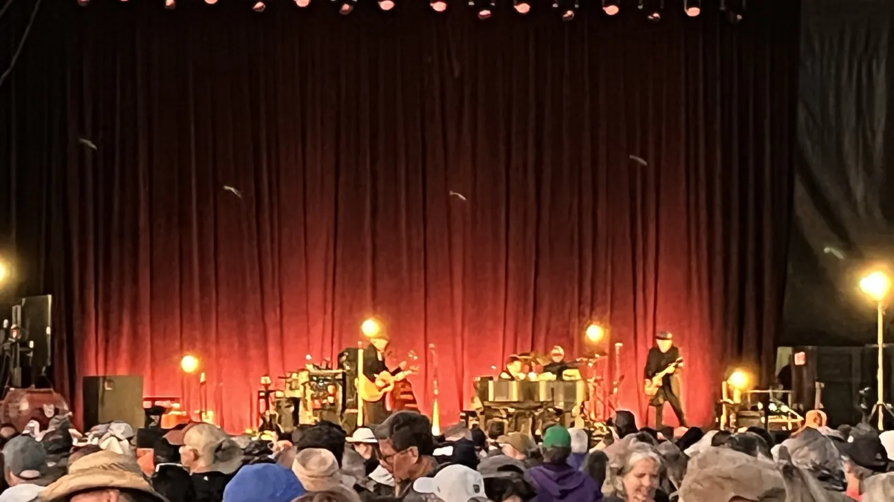 Bob Dylan on stage at Somerset Amphitheater.