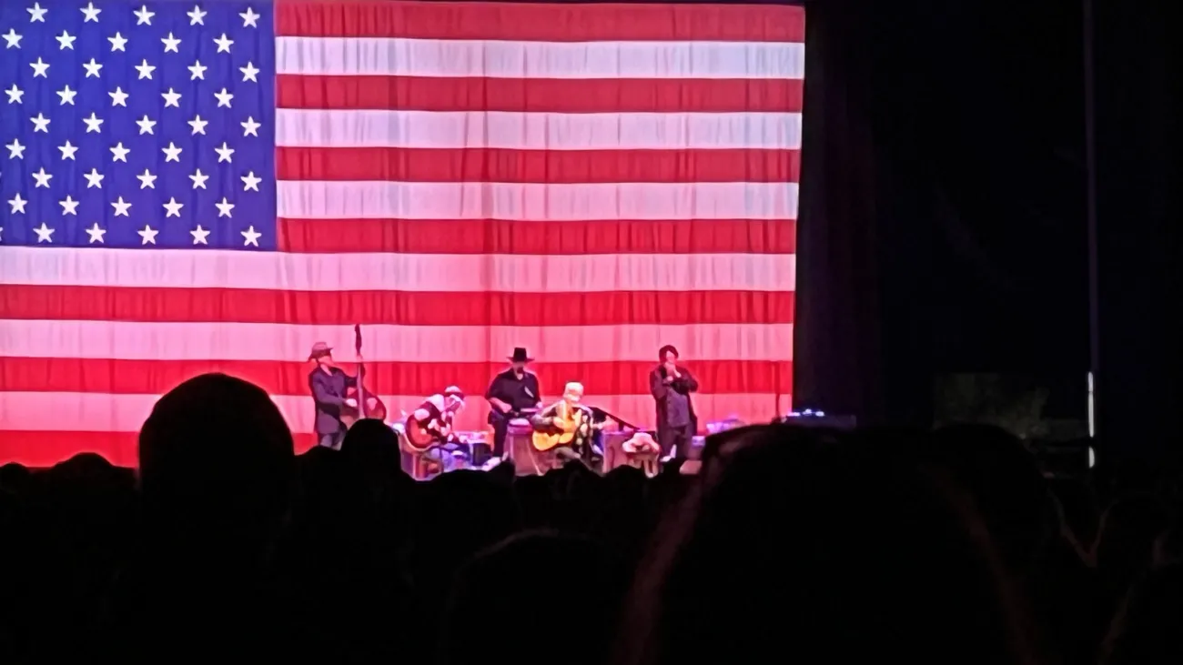 Willie Nelson on stage at Somerset Amphitheater.